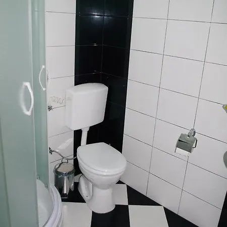 Hotel Corona 3*